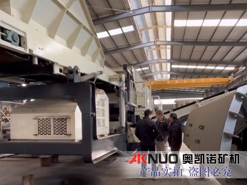 履帶移動式破碎篩分一體機 履帶移動式破碎篩分一體機